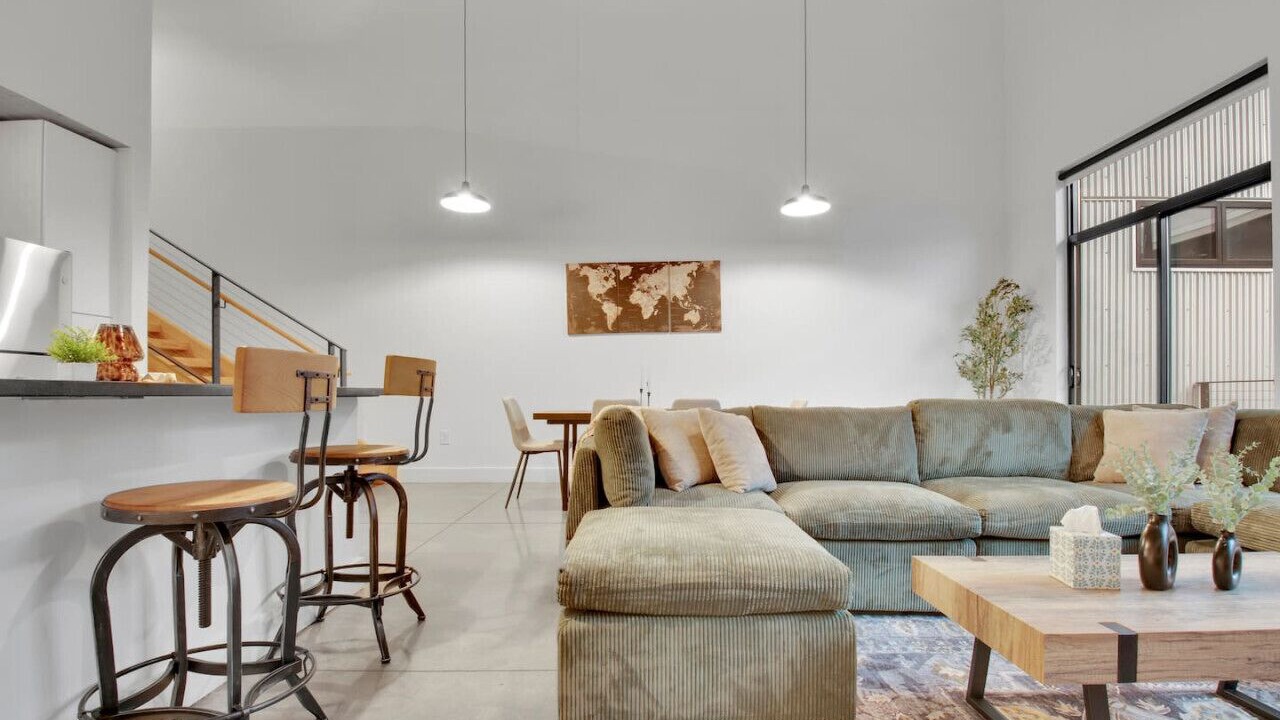 Photo of Livingroom in Judson