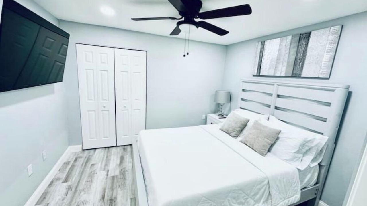 Photo of Bedroom in Seffner Community Alliance