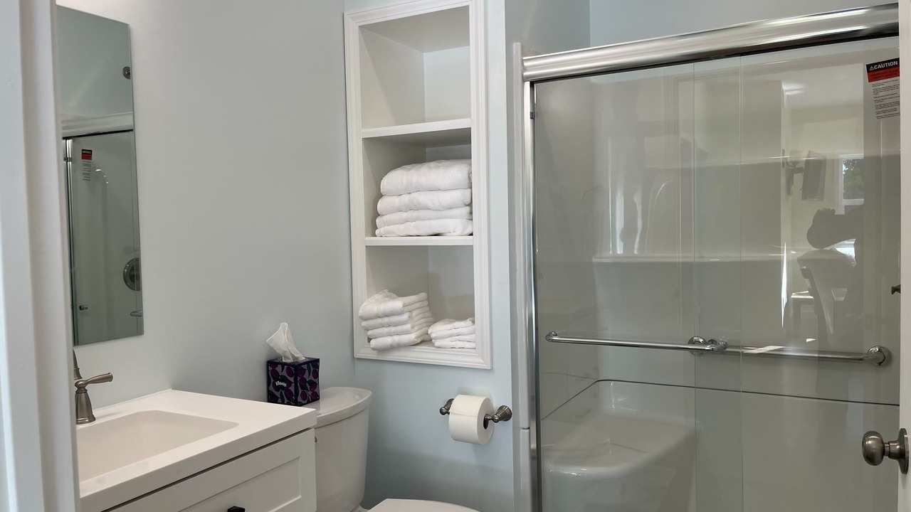 Photo of Bathroom in Cadillac