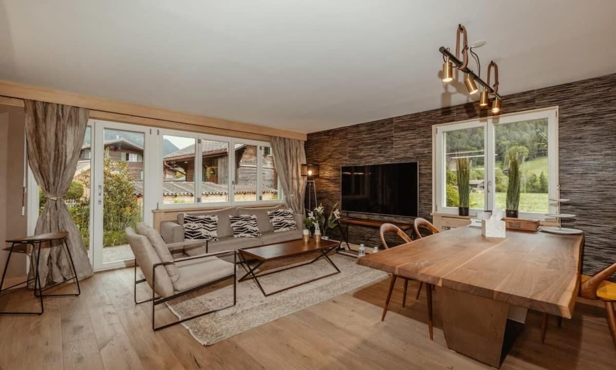 Photo of Livingroom in Zweisimmen Nr Gstaad
