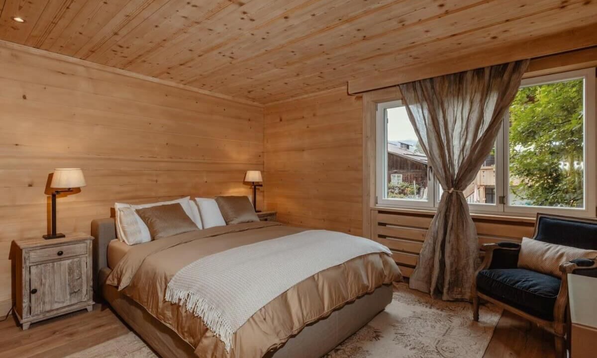Photo of Bedroom in Zweisimmen Nr Gstaad