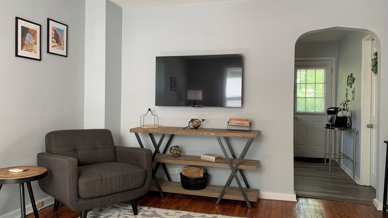 Photo of Livingroom in Mount Vernon