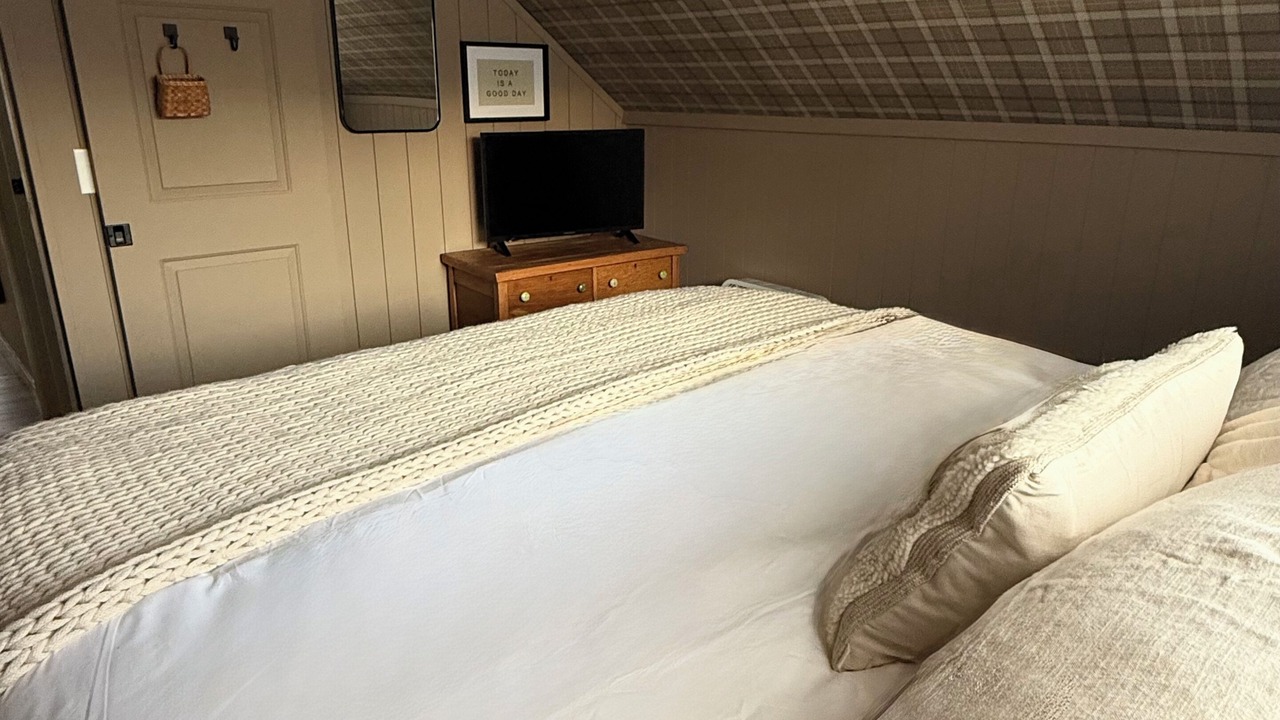 Photo of Bedroom in Lamar Heights Area