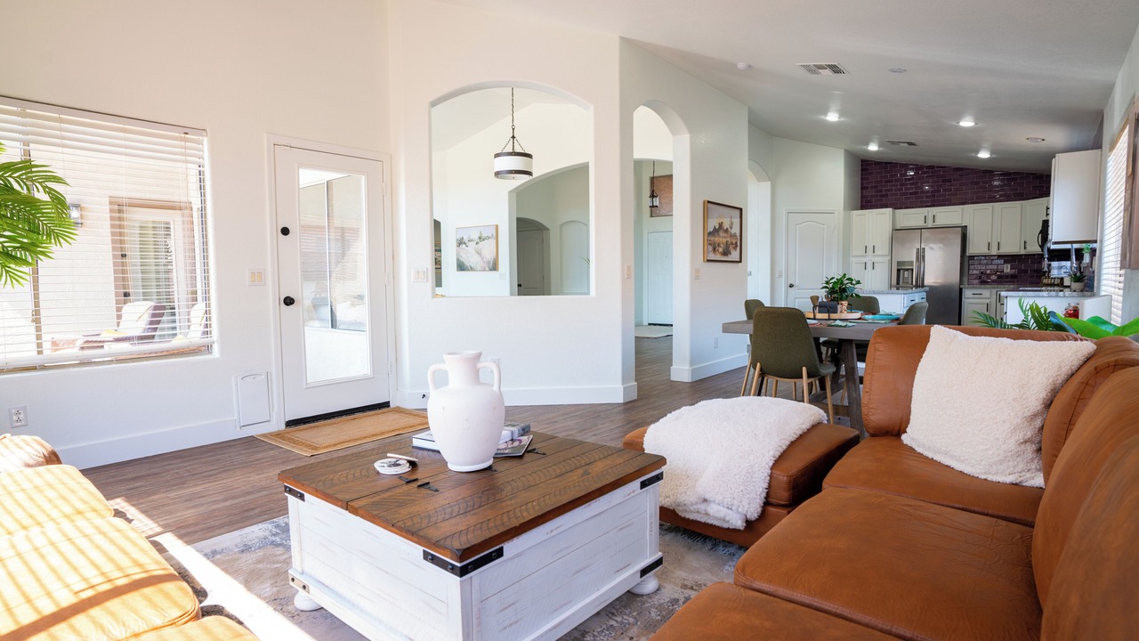 Photo of Livingroom in Maricopa