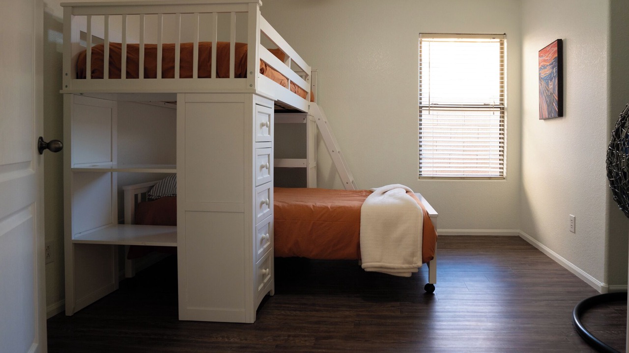 Photo of Bedroom in Maricopa