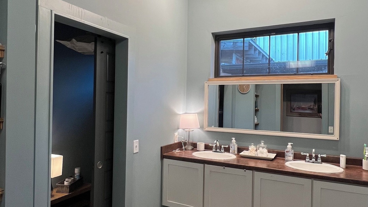 Photo of Bathroom in Northport