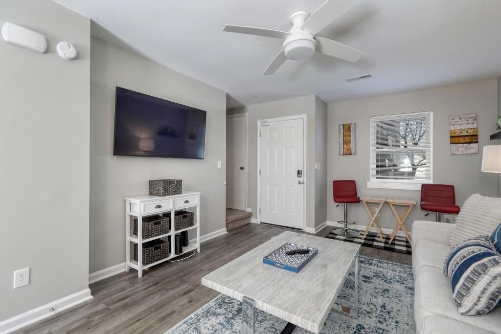 Photo of Livingroom in Crescent Beach