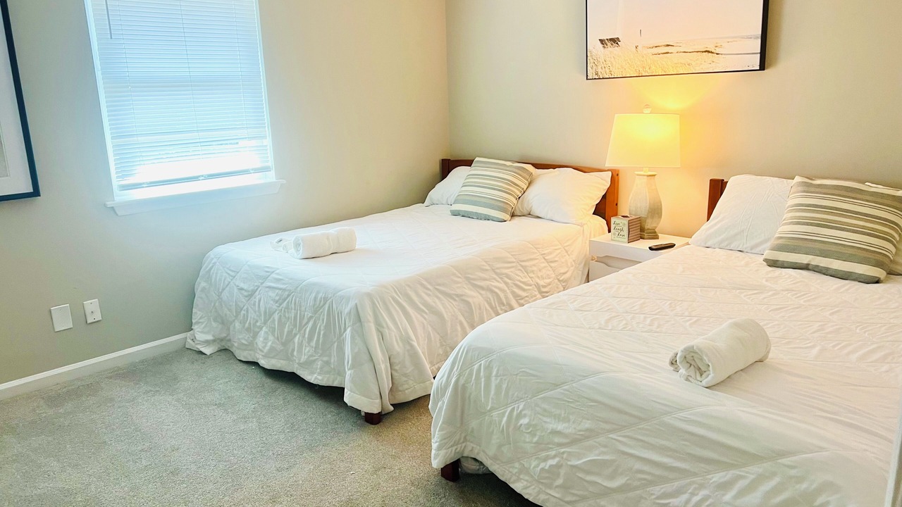 Photo of Bedroom in Crescent Beach