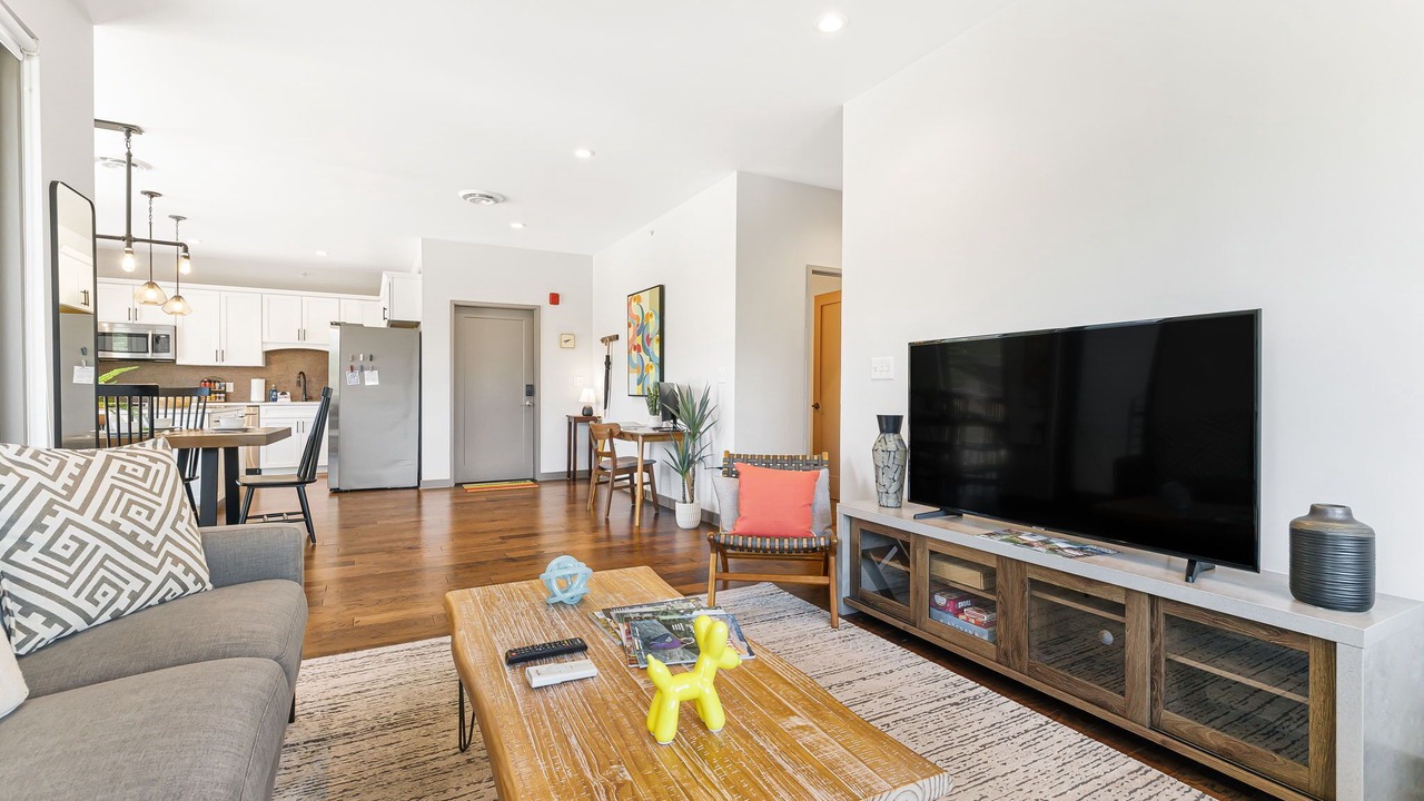 Photo of Livingroom in Historic Montford