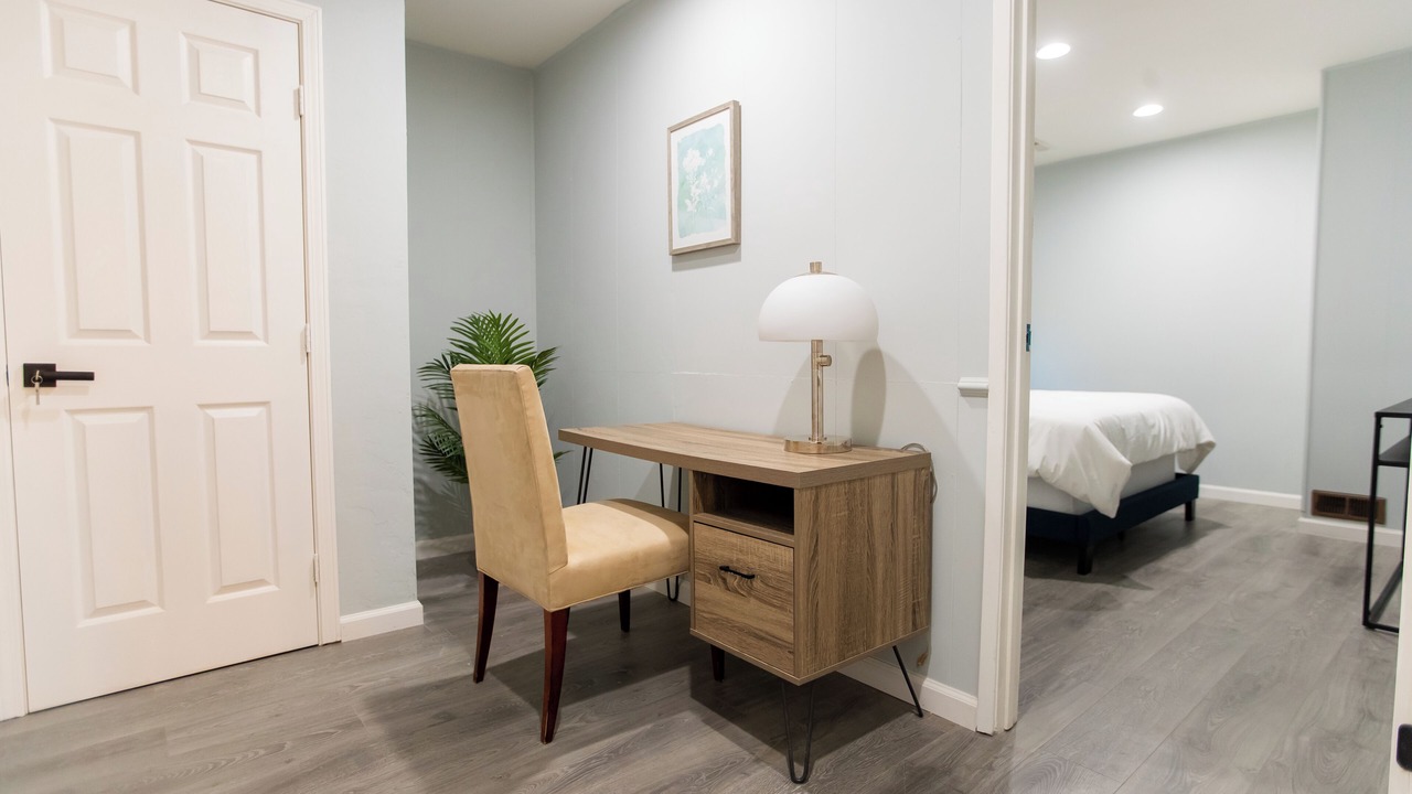 Photo of Bedroom in Willow Glen
