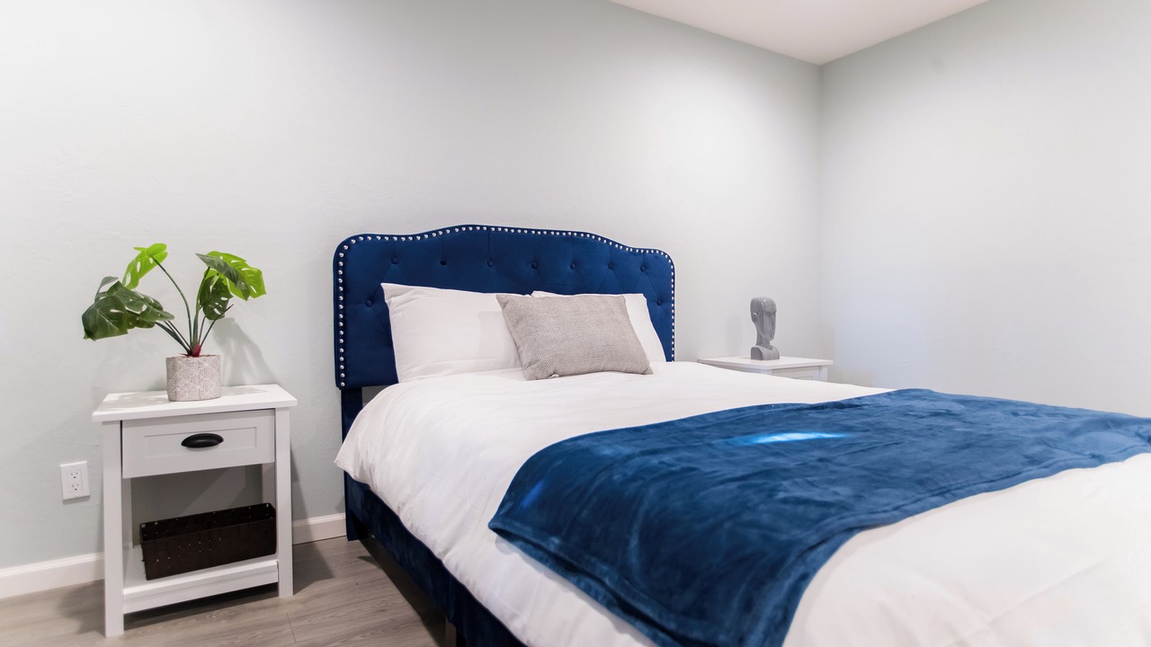 Photo of Bedroom in Willow Glen