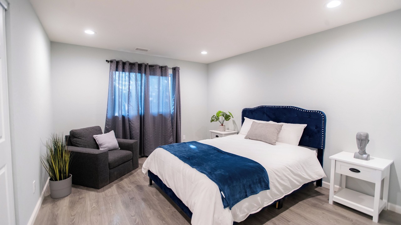 Photo of Bedroom in Willow Glen