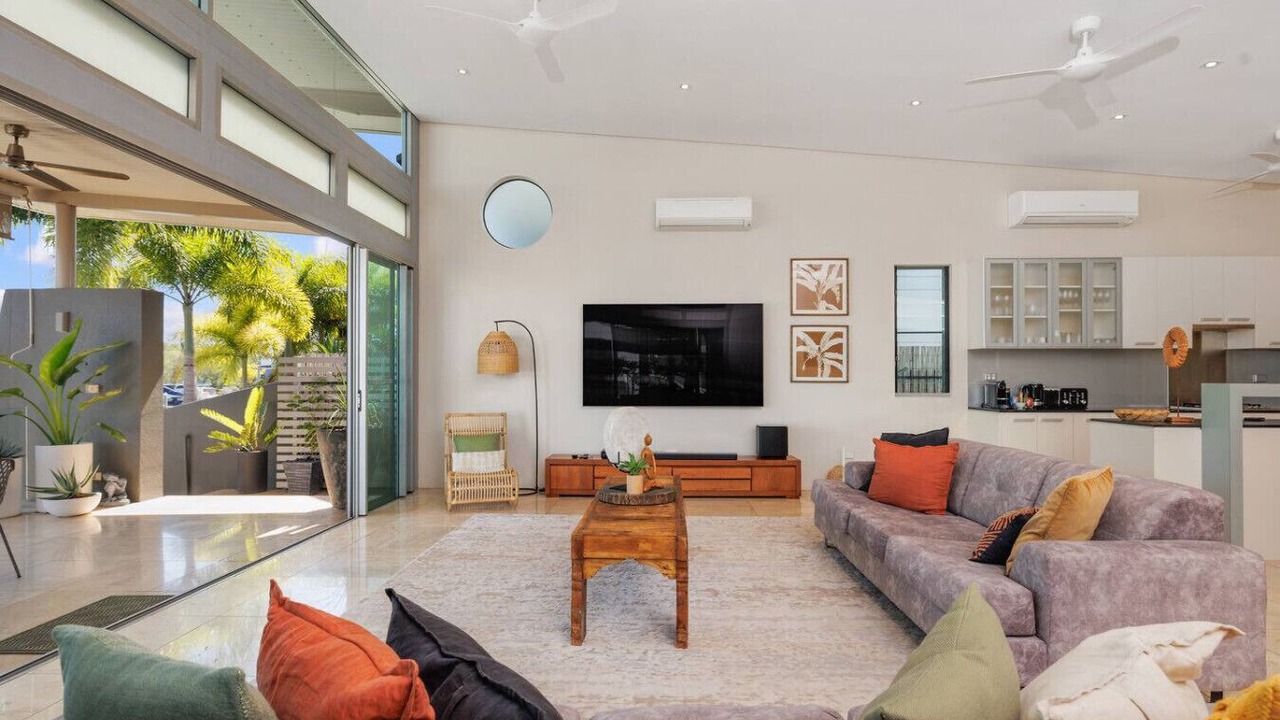Photo of Livingroom in Bayview