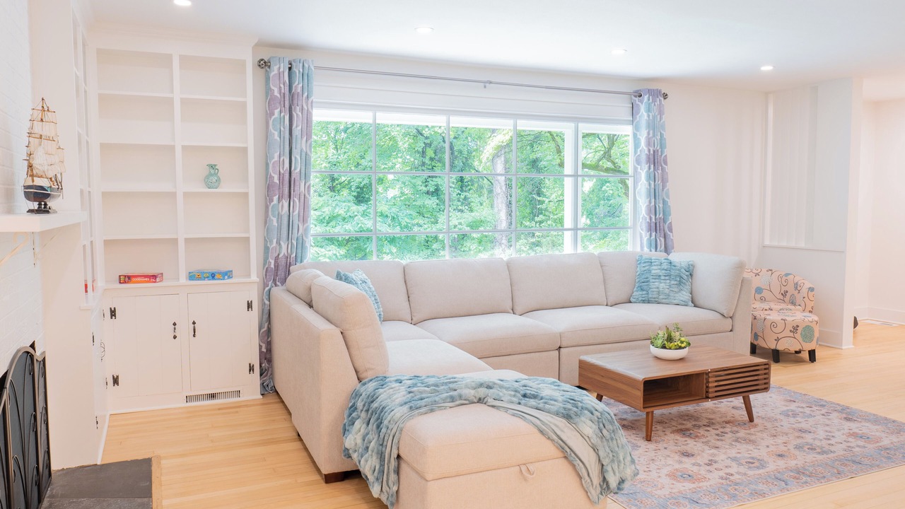 Photo of Livingroom in Barracks Rugby