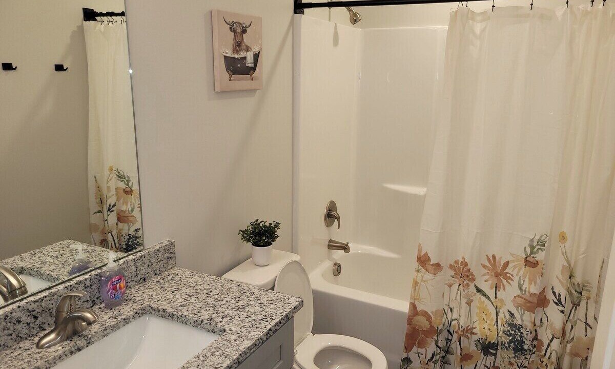 Photo of Bathroom in Elkhorn
