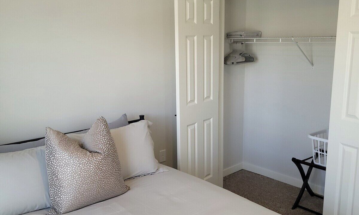 Photo of Bedroom in Elkhorn