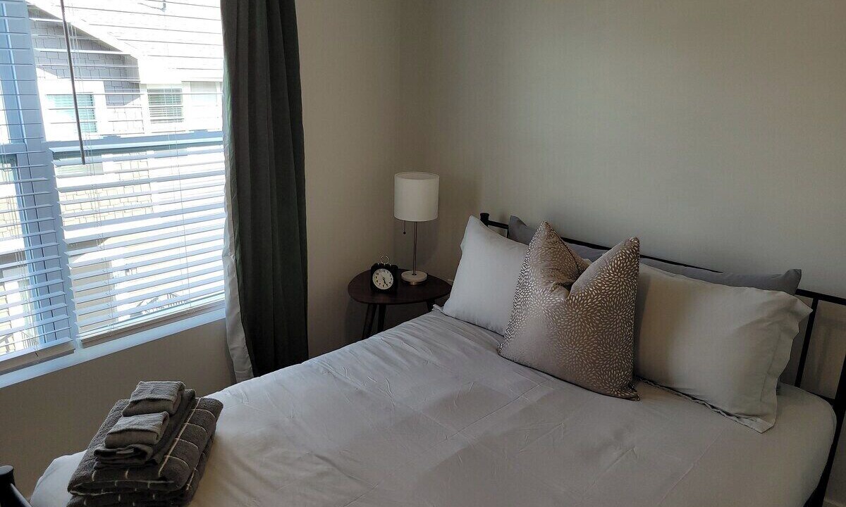 Photo of Bedroom in Elkhorn