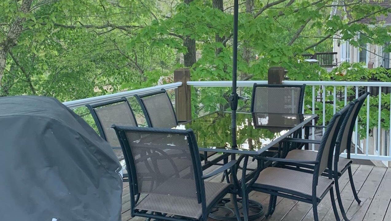 Photo of Outdoor in Roach