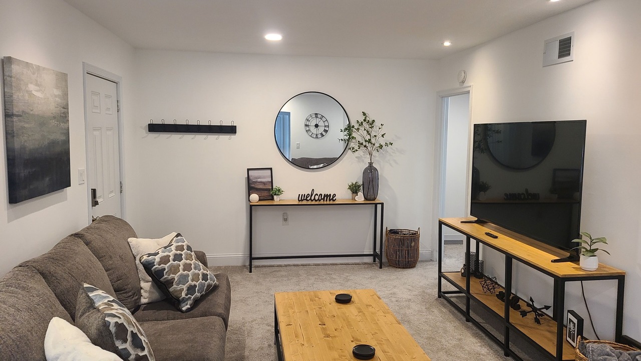 Photo of Livingroom in Lawrence