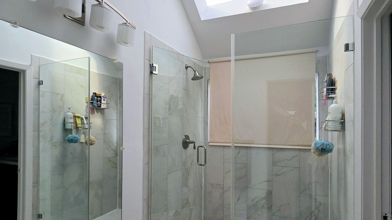Photo of Bathroom in Memorial