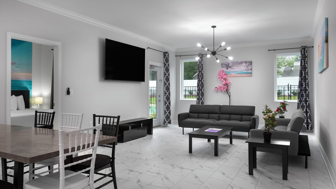 Photo of Livingroom in Windy Hill
