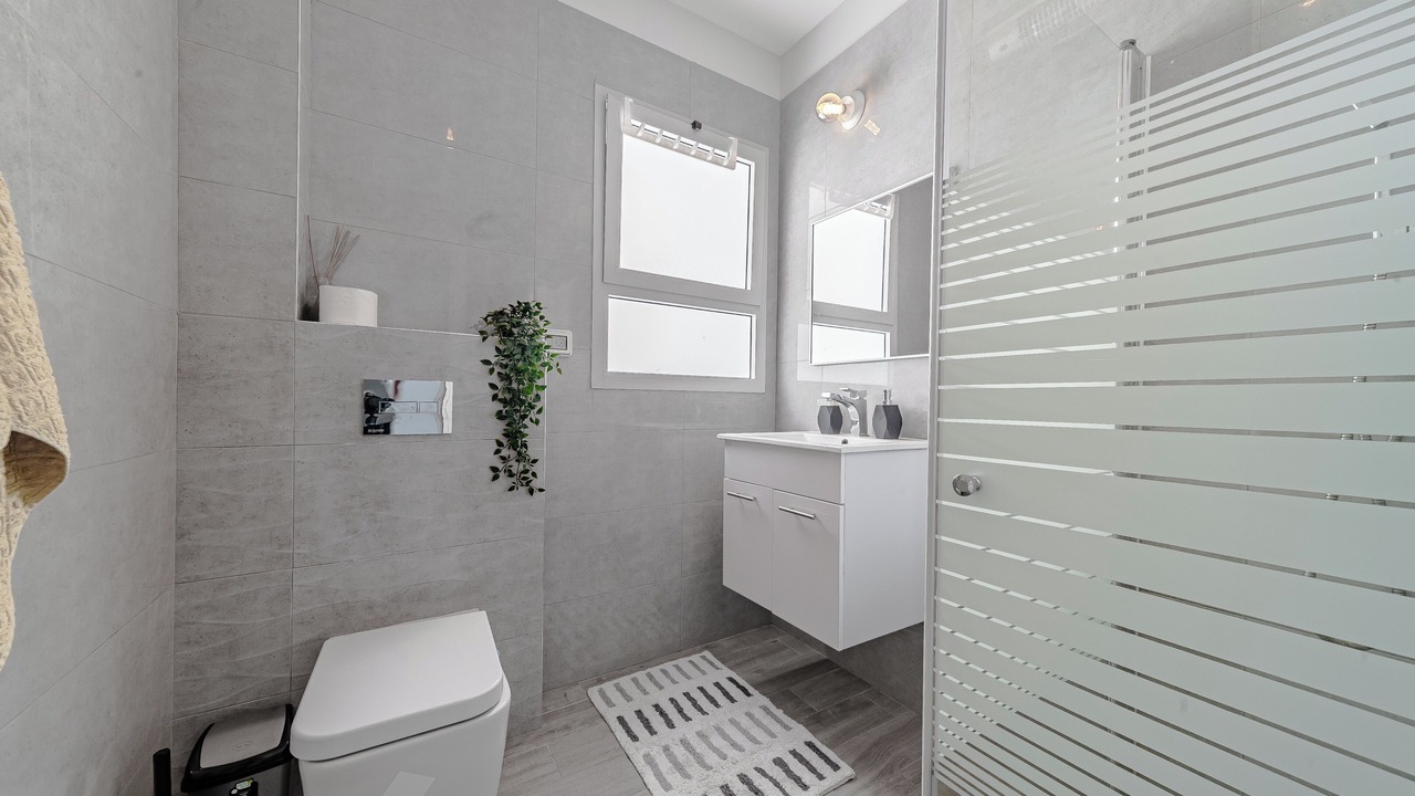 Photo of Bathroom in Ashkelon