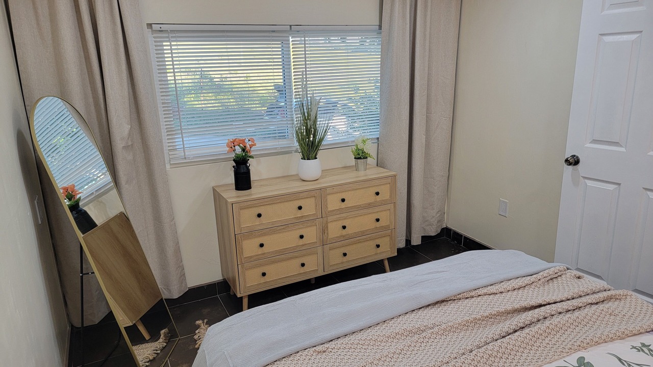 Photo of Bedroom in Escondido