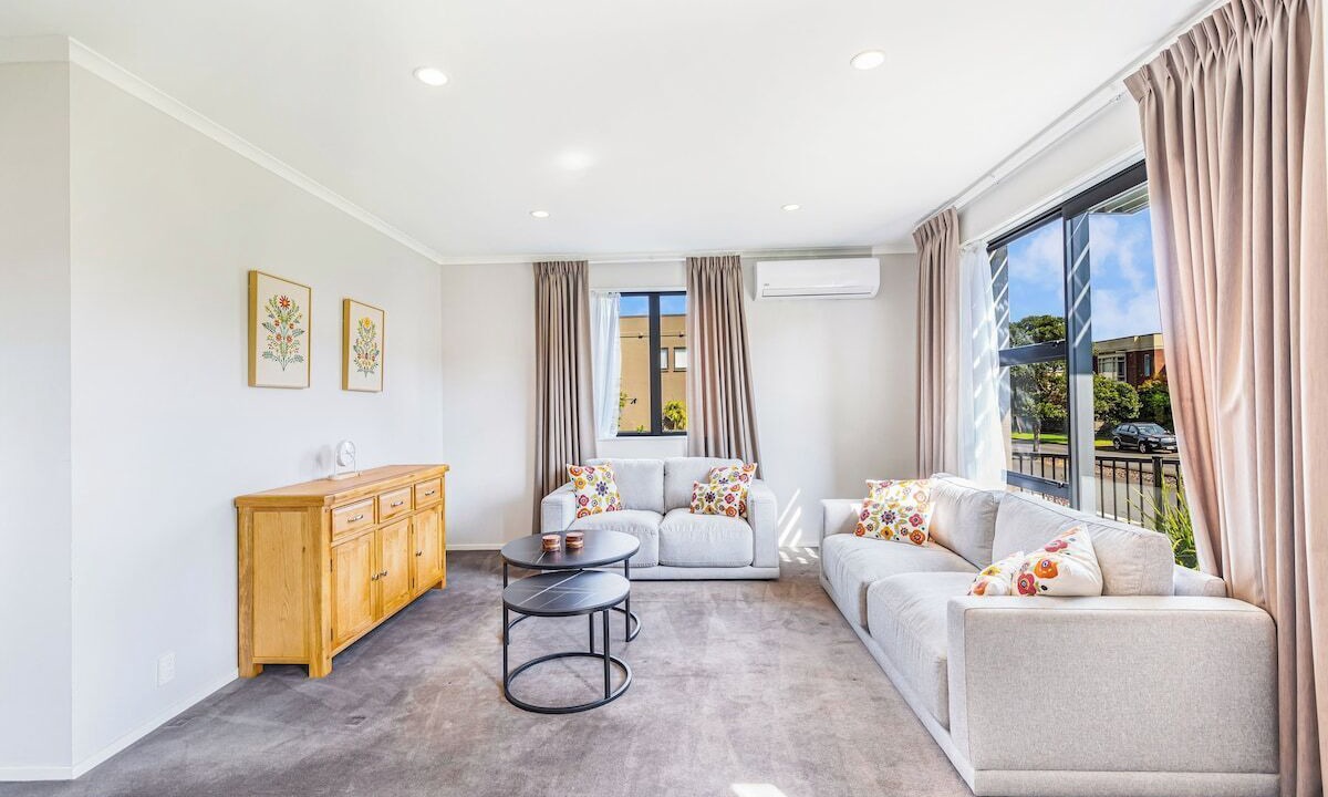 Photo of Livingroom in Greenlane - Ellerslie