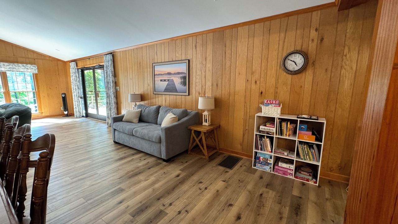 Photo of Livingroom in New London