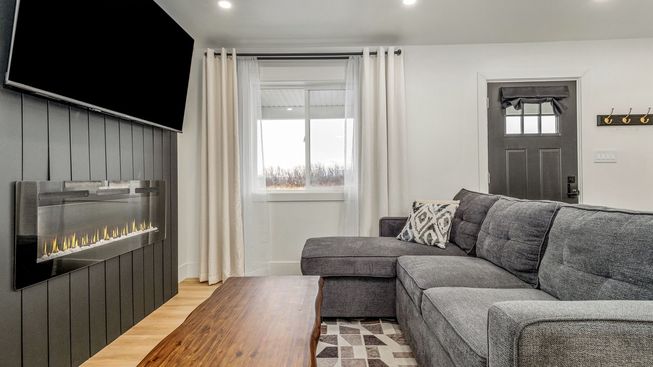 Photo of Livingroom in Fort Macleod