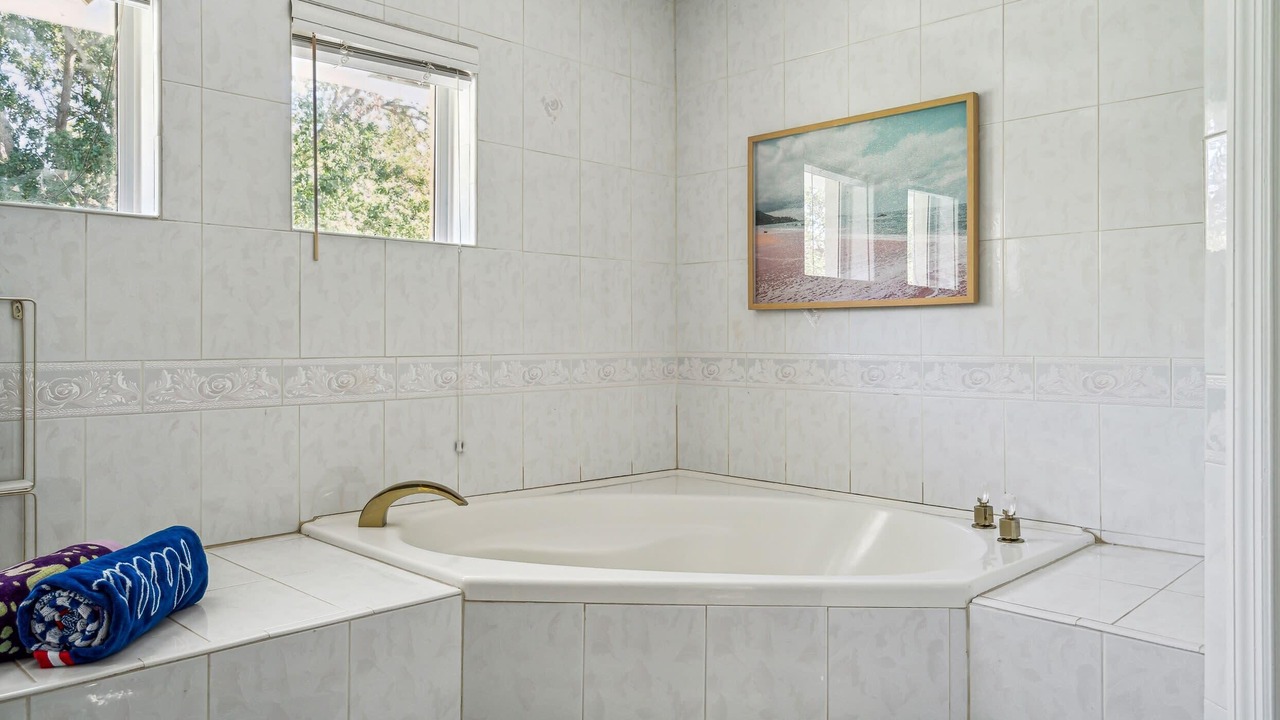 Photo of Bathroom in Miami Lakes