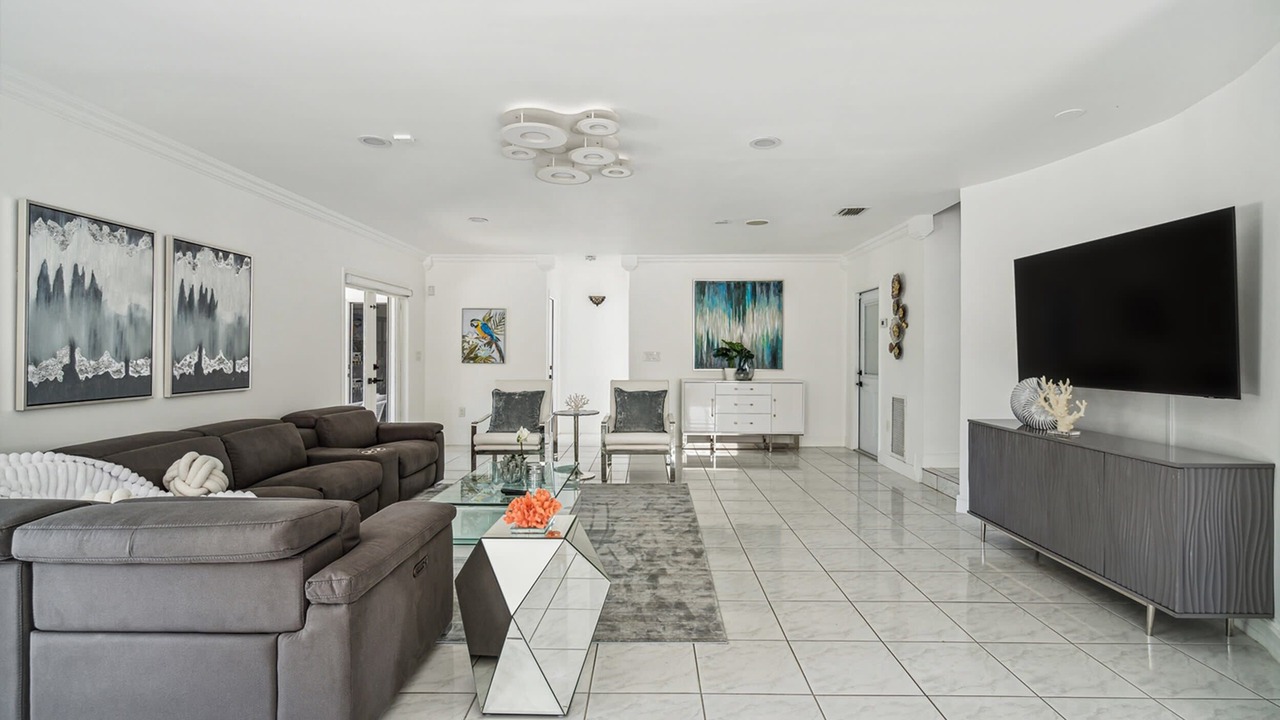 Photo of Livingroom in Miami Lakes