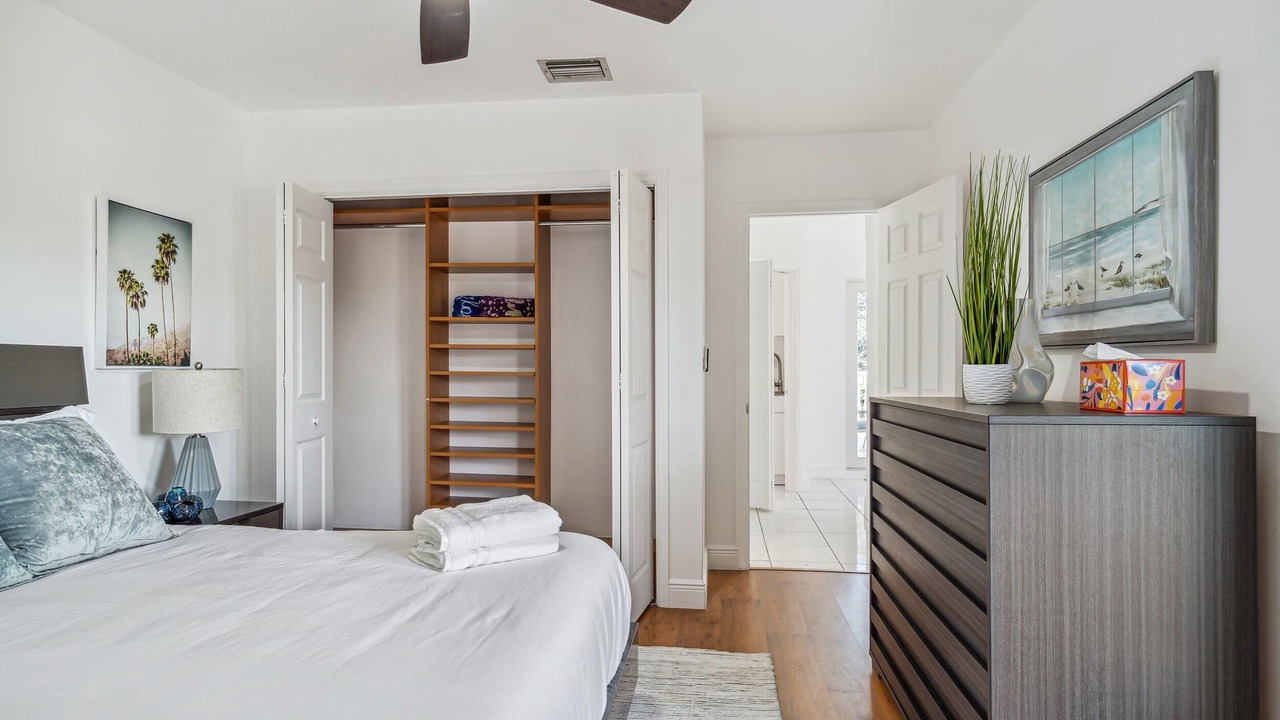 Photo of Bedroom in Miami Lakes