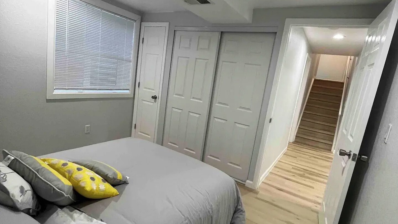 Photo of Bedroom in Aurora