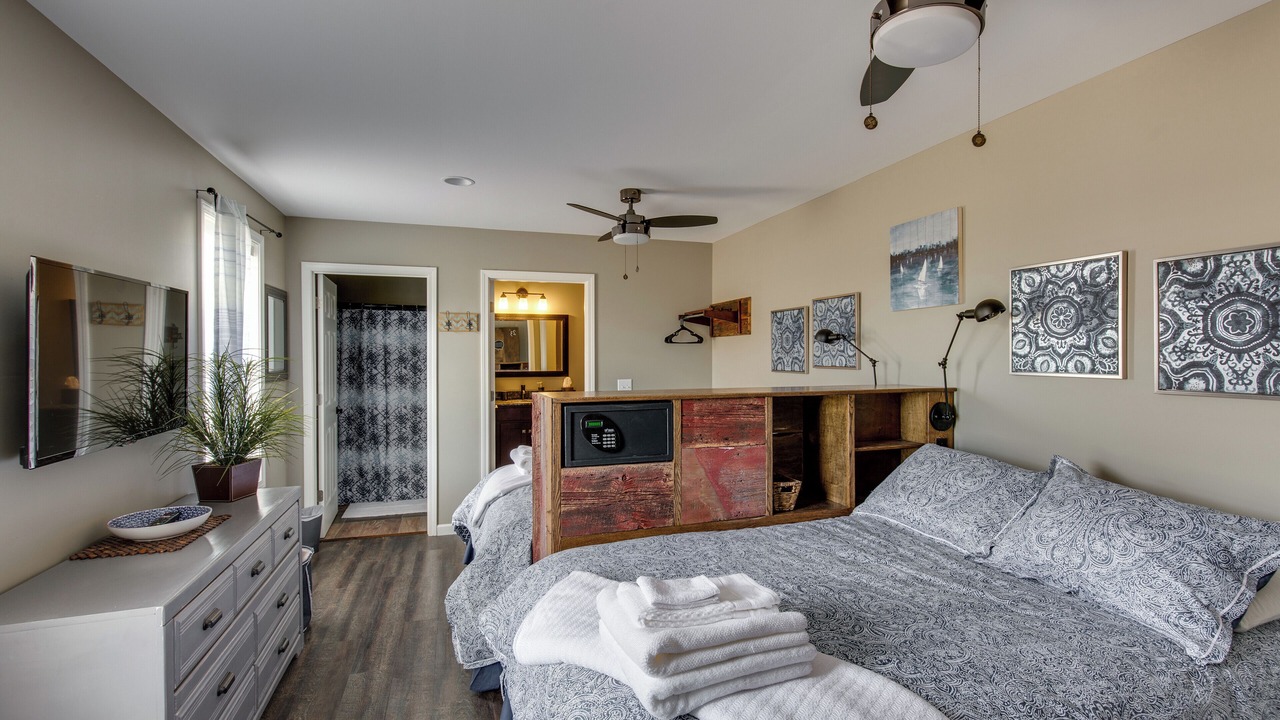 Photo of Bedroom in Castalian Springs