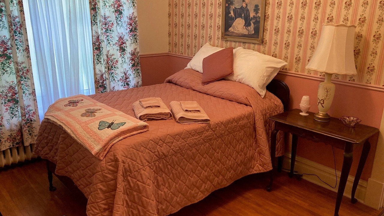 Photo of Bedroom in Kilsyth