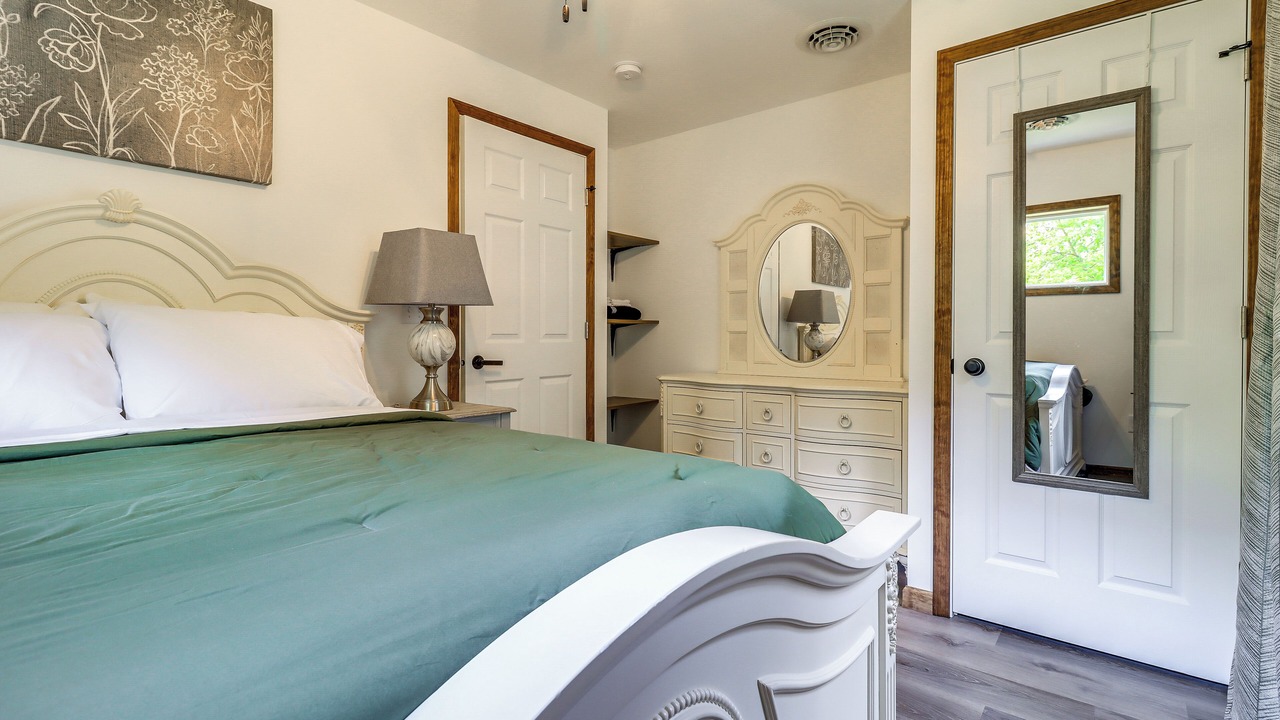Photo of Bedroom in Horton