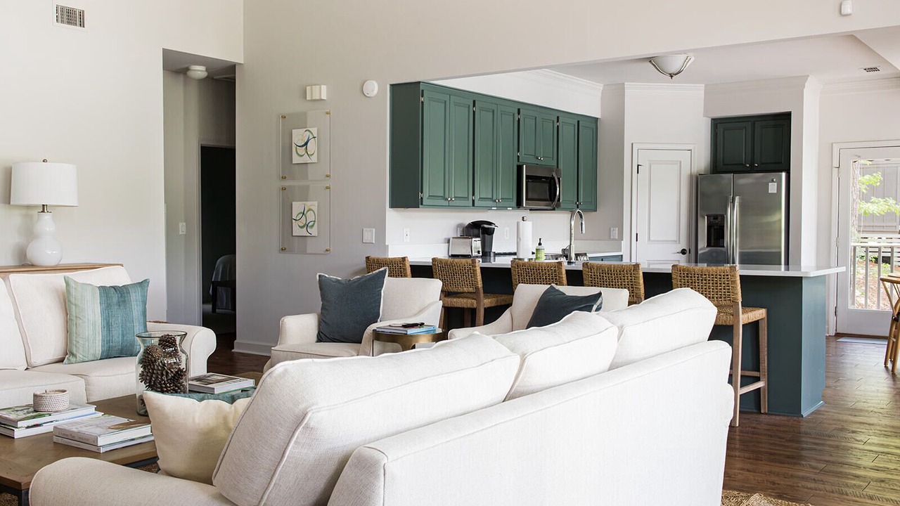 Photo of Livingroom in Little Kowaliga