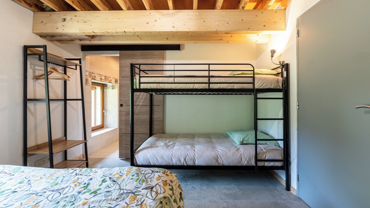 Photo of Bedroom in Moye