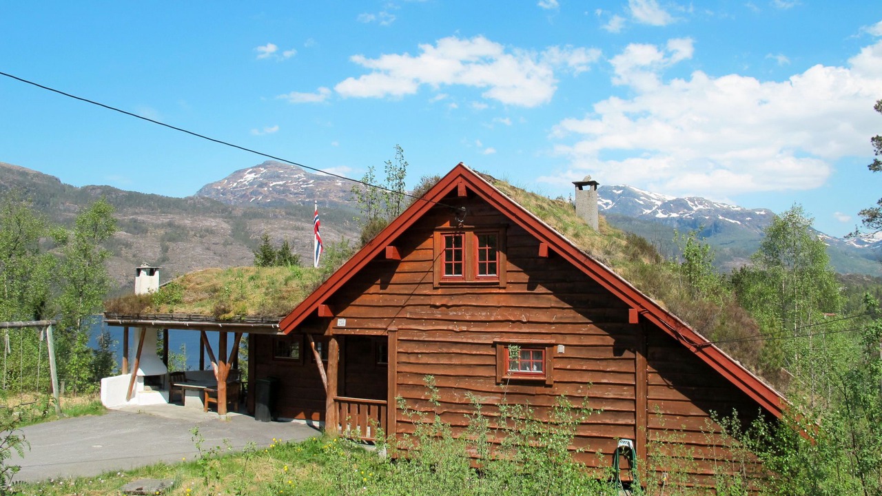 Photo of Others in Eikelandsosen