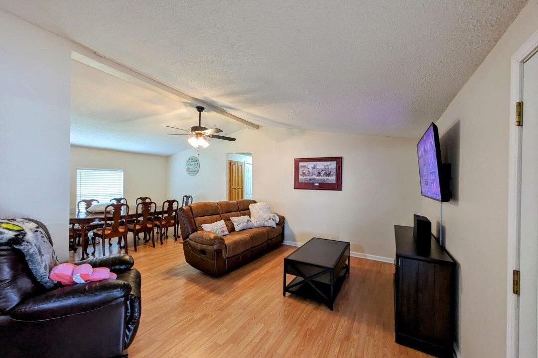 Photo of Livingroom in Prosperity