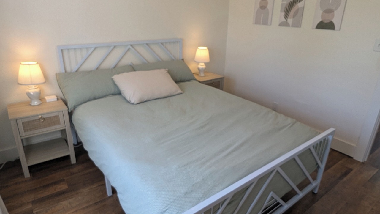 Photo of Bedroom in Underwood