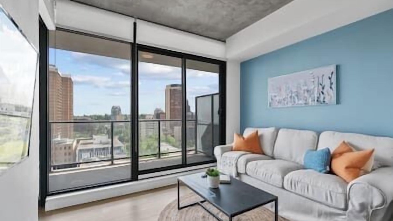 Photo of Livingroom in Connaught