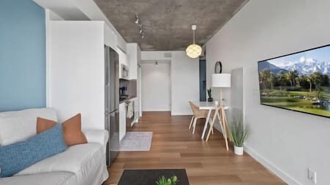 Photo of Livingroom in Connaught