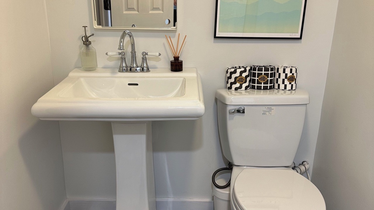 Photo of Bathroom in White Mills