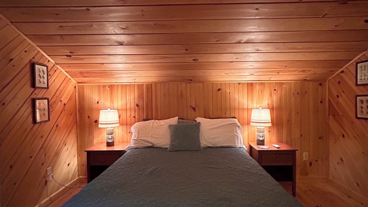 Photo of Bedroom in Otis