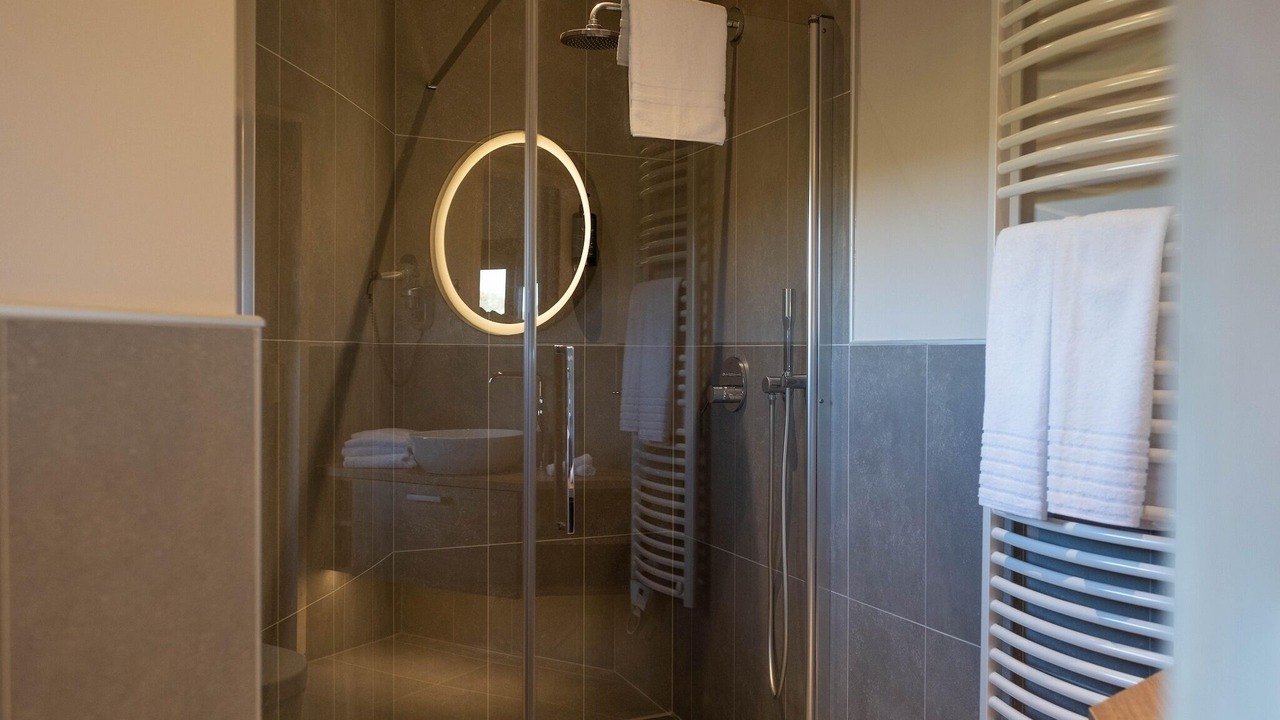 Photo of Bathroom in Maubray