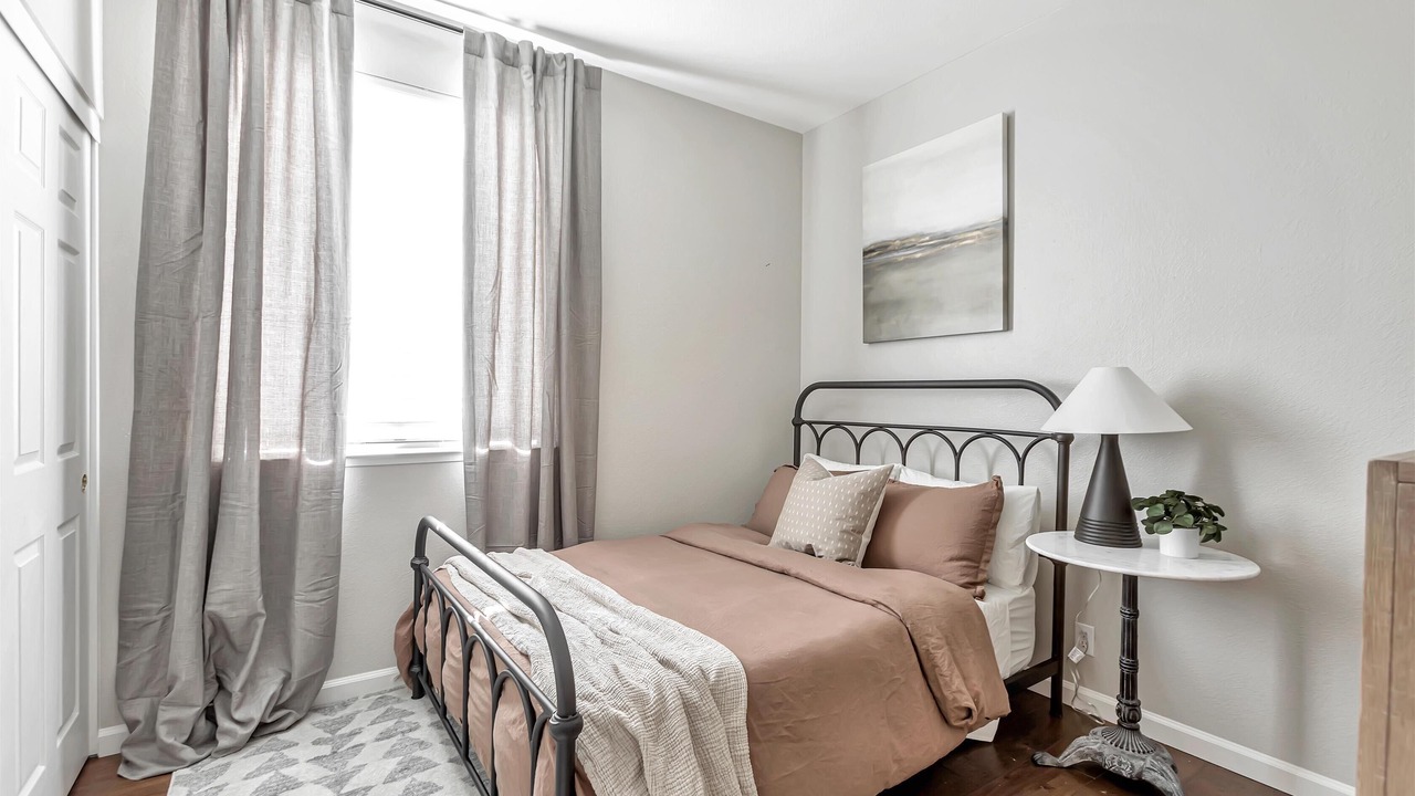 Photo of Bedroom in Folsom