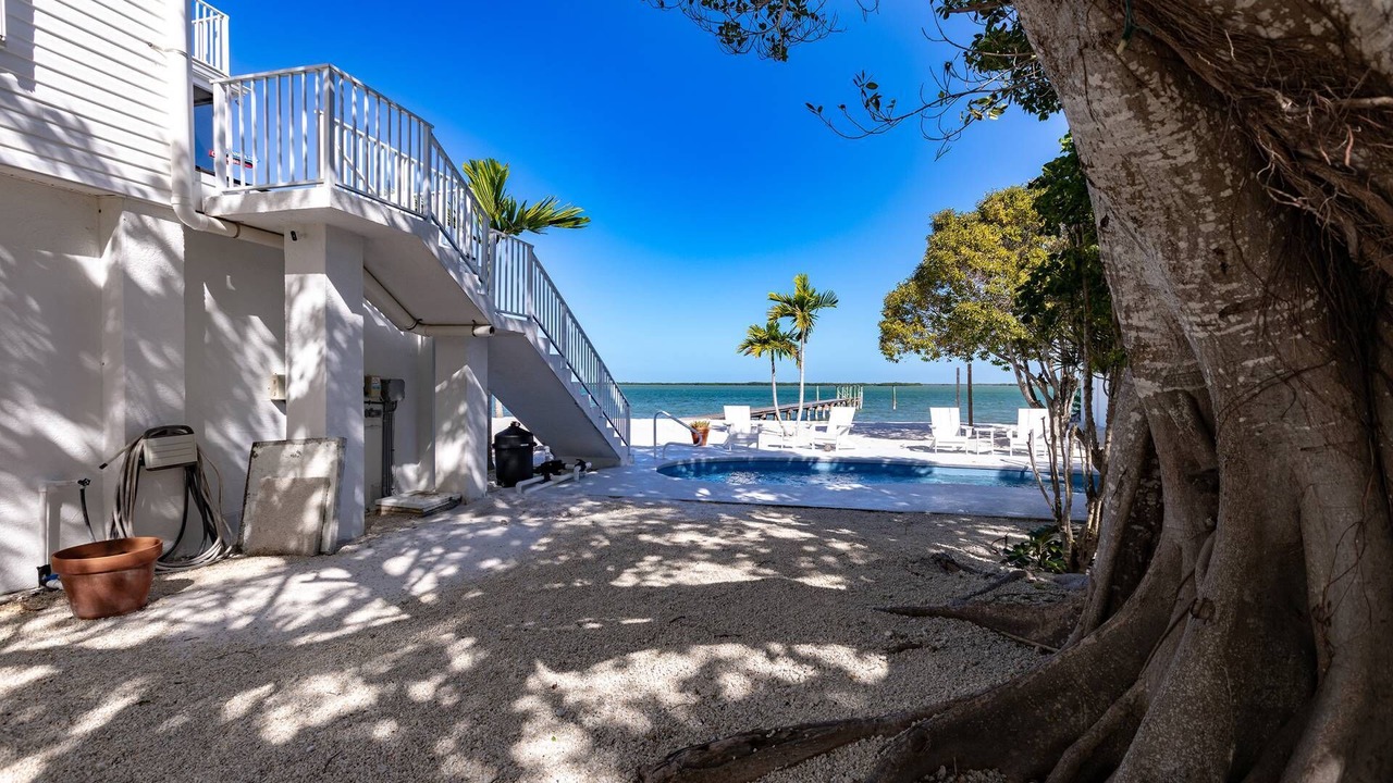 Photo of Outdoor in Sugarloaf Key