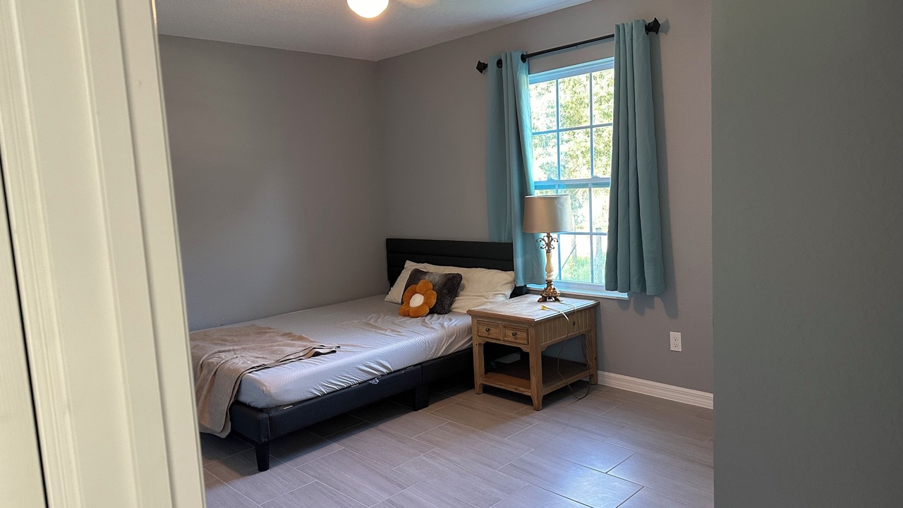 Photo of Bedroom in Belleview Heights